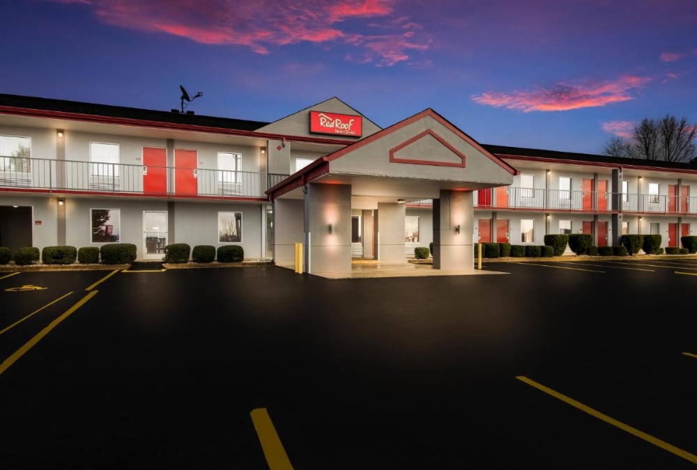 Red Roof Inn & Suites Jackson